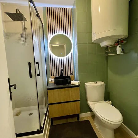 Cozy, Comfortable In Pin-rolland Saint-Mandrier-sur-Mer